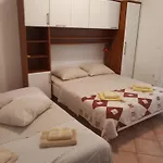 Rab Paradise -3 Bedrooms 3 Bathrooms 別荘