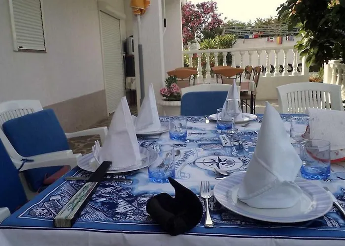 Rab Paradise -3 Bedrooms 3 Bathrooms Semesterbostad *