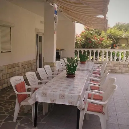 Rab Paradise -3 Bedrooms 3 Bathrooms *