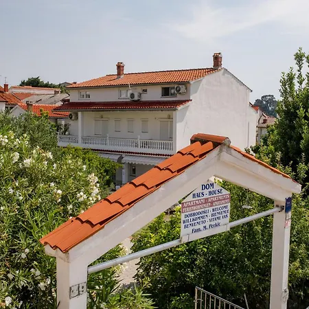 Rab Paradise -3 Bedrooms 3 Bathrooms *