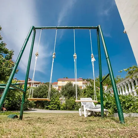 Rab Paradise -3 Bedrooms 3 Bathrooms Casa de Férias