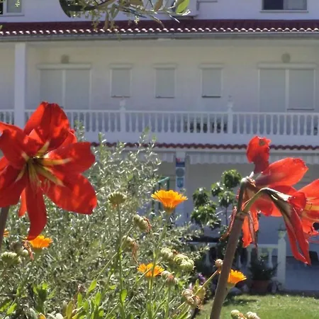 Casa de Férias Rab Paradise -3 Bedrooms 3 Bathrooms