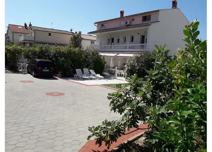 Feriehus Rab Paradise -3 Bedrooms 3 Bathrooms