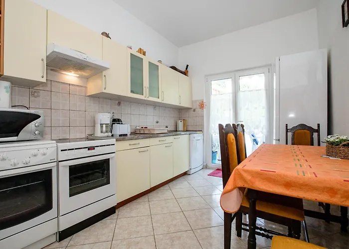 Rab Paradise -3 Bedrooms 3 Bathrooms * Palit