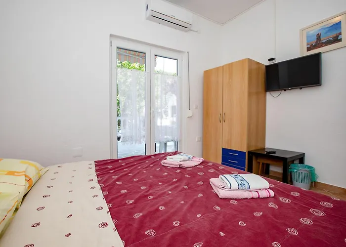 بيت للعطل Rab Paradise -3 Bedrooms 3 Bathrooms *