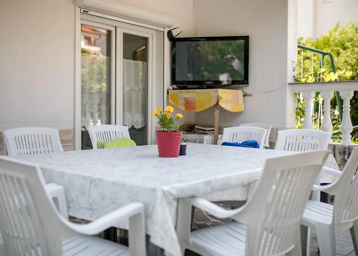 Rab Paradise -3 Bedrooms 3 Bathrooms *