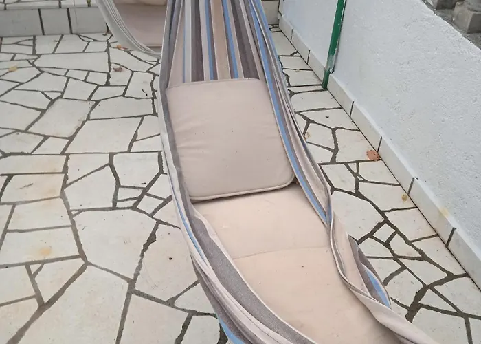 Rab Paradise -3 Bedrooms 3 Bathrooms بيت للعطل Palit