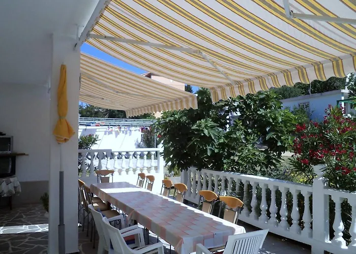 Rab Paradise -3 Bedrooms 3 Bathrooms *